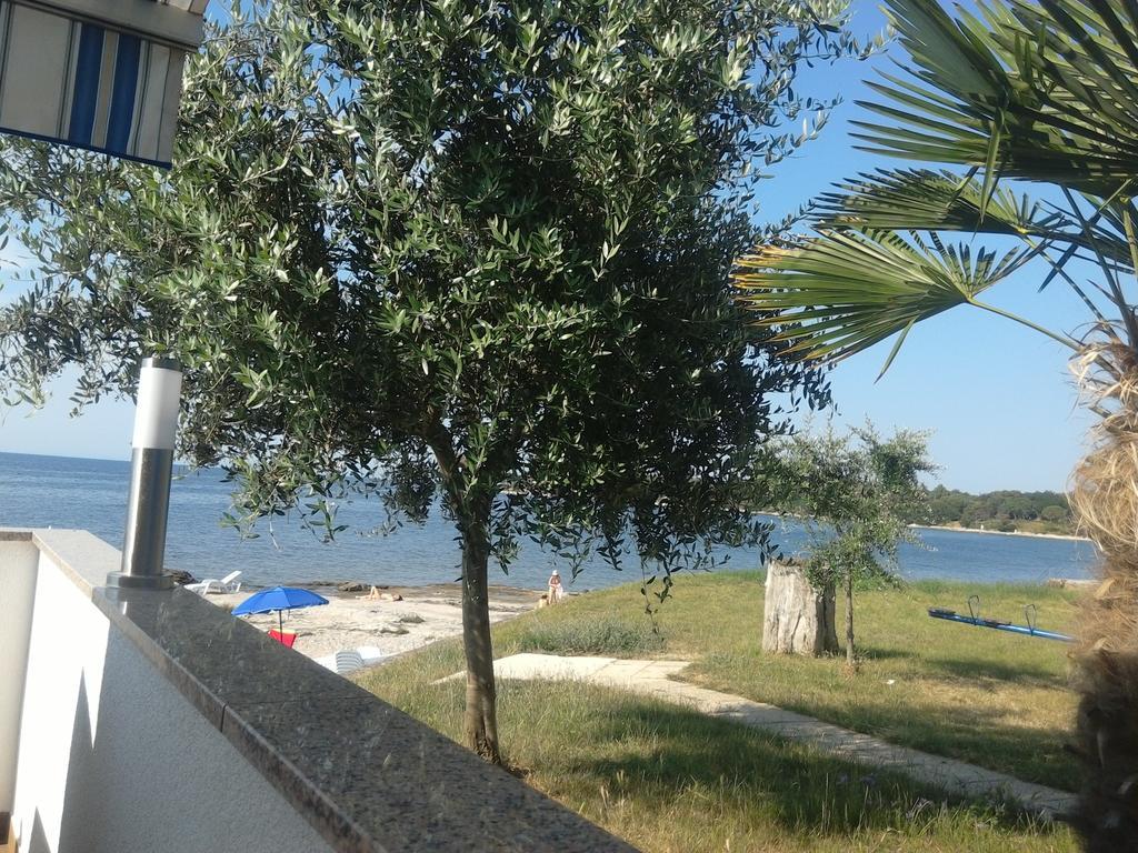 Apartments Ivas Zambratija  Exterior photo