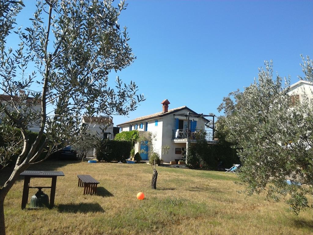 Apartments Ivas Zambratija  Exterior photo